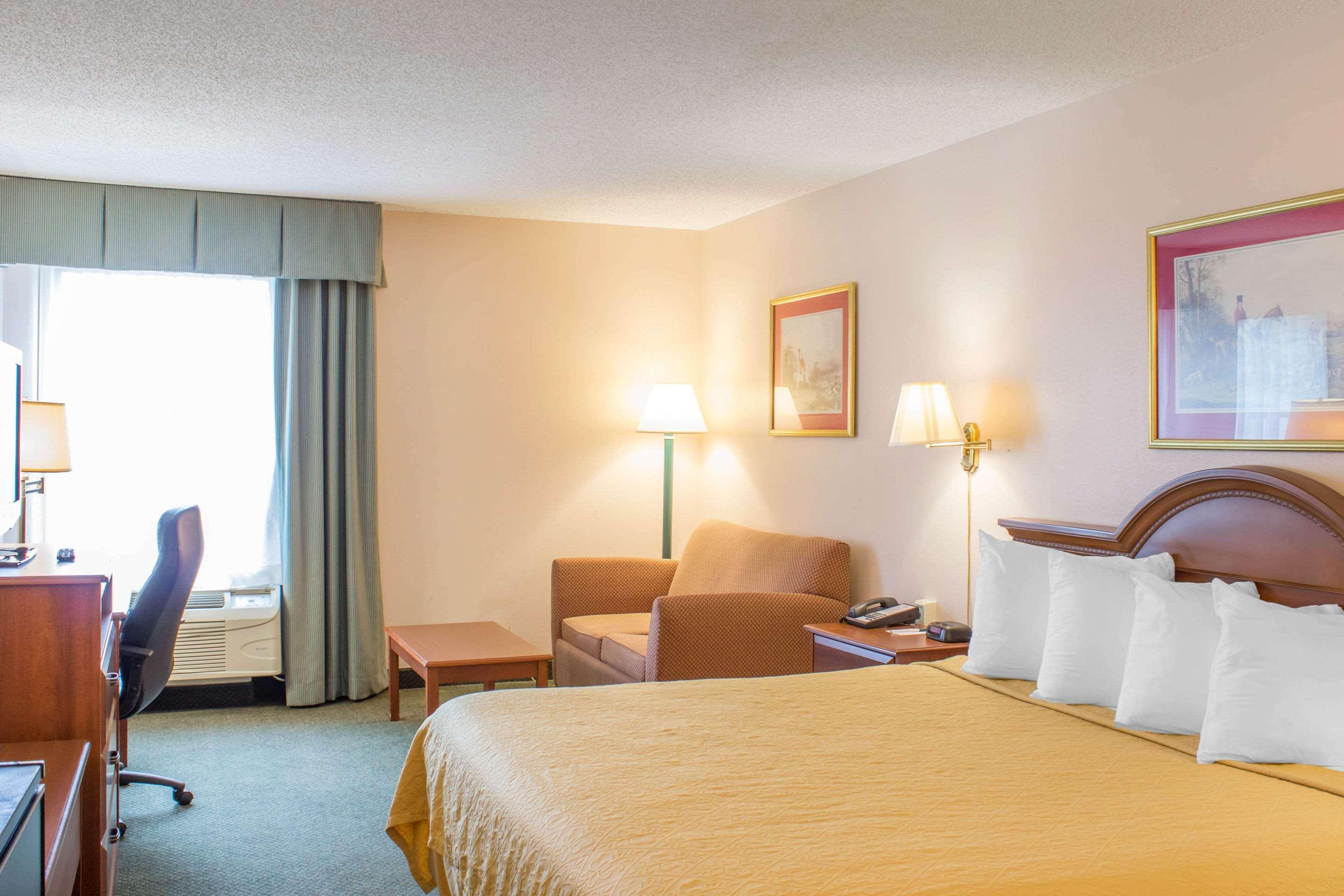 Econo Lodge Raleigh Zewnętrze zdjęcie