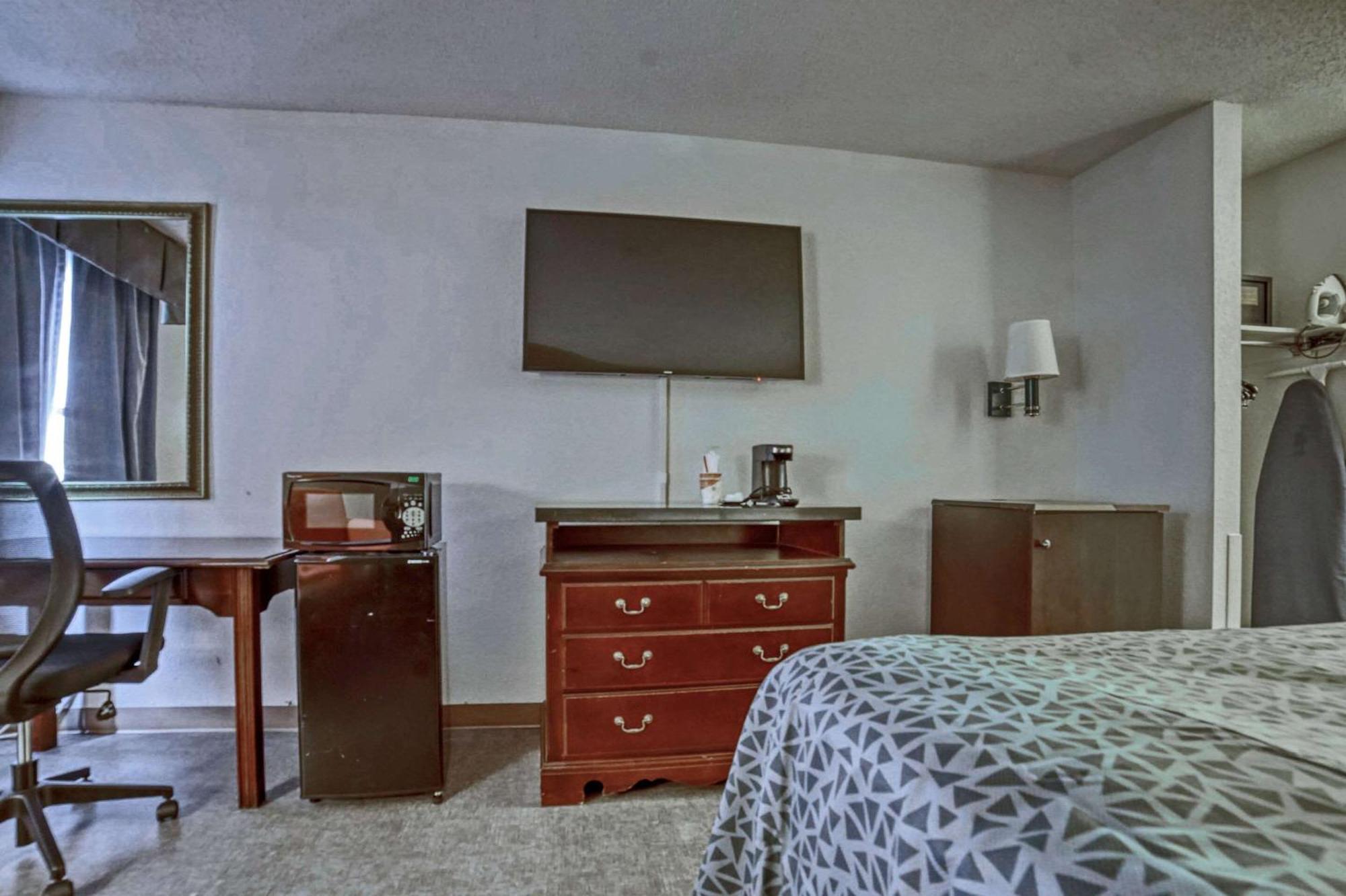 Econo Lodge Raleigh Zewnętrze zdjęcie
